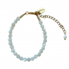 Deze schelpkralen armband shop je bij Mila jwls.