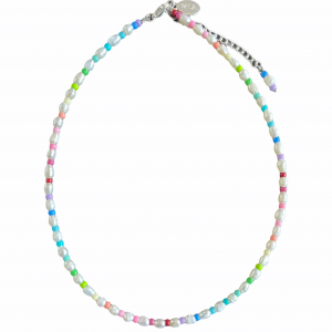 Deze zoetwaterparel ketting shop je bij Mila jwls.