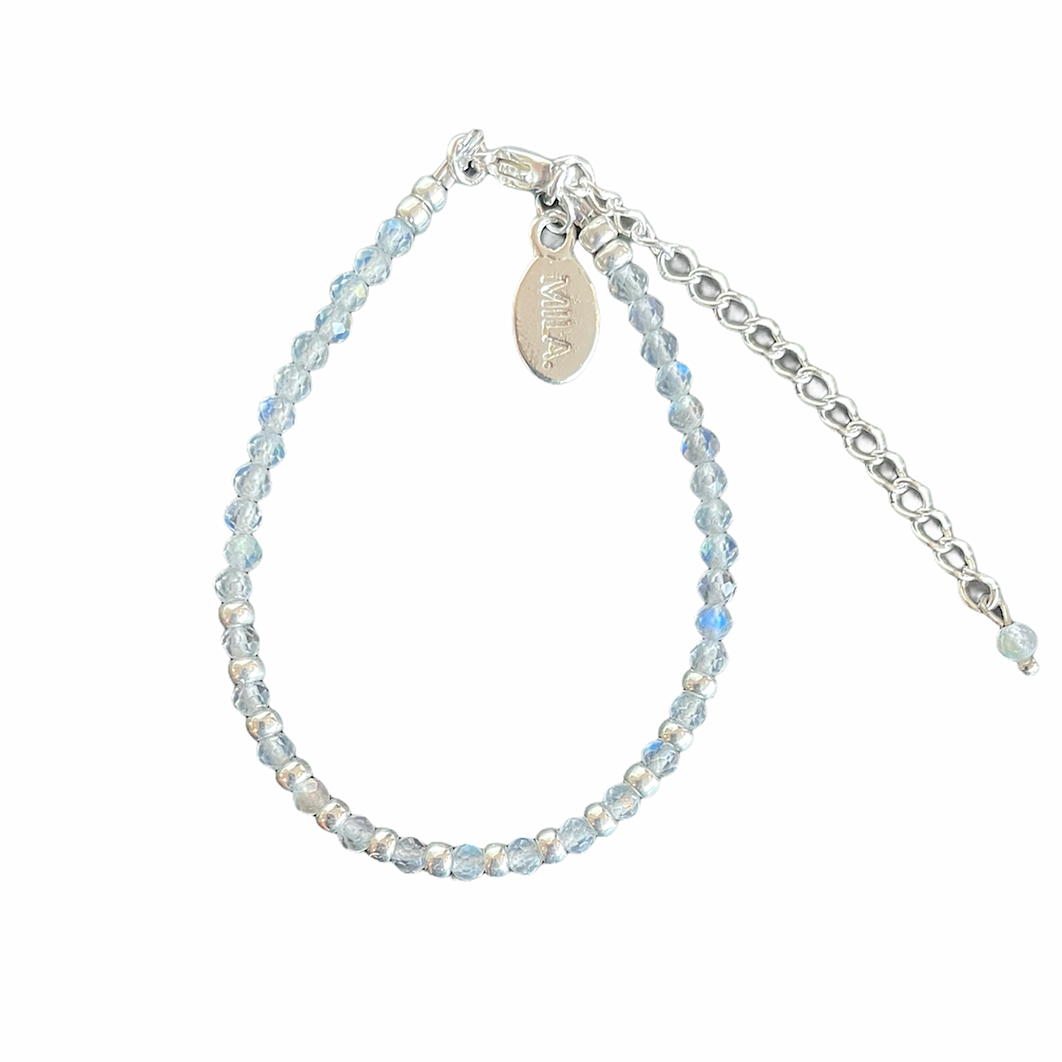 Deze minimalistische armband shop je bij Mila jwls.