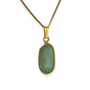 Deze ketting met een Aventurine bedel shop je bij Mila jwls.